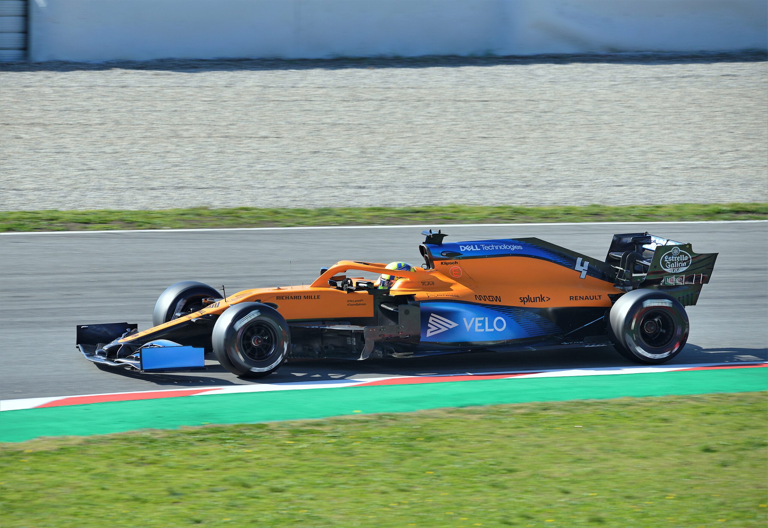 Norris and McLaren almost perfect as Ferrari flounder